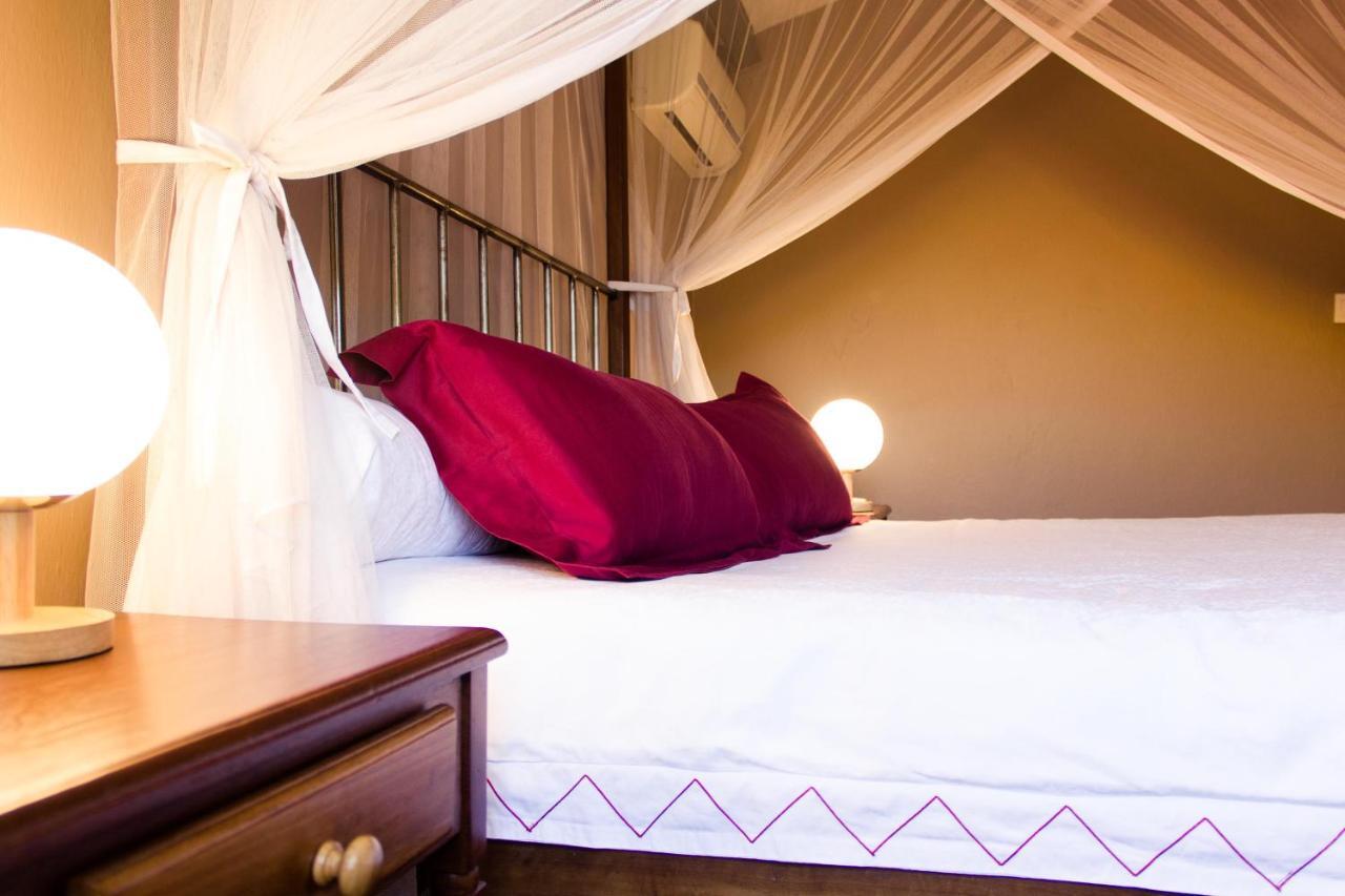 Hotel Bougainviller Кампала Екстериор снимка